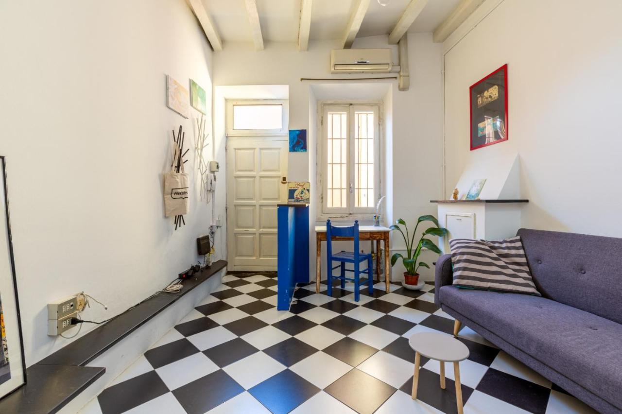 Porta Ticinese Colorful Apartment! Милано Екстериор снимка