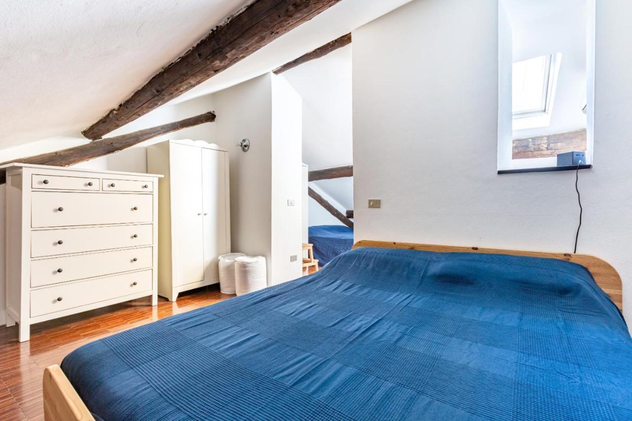 Porta Ticinese Colorful Apartment! Милано Екстериор снимка